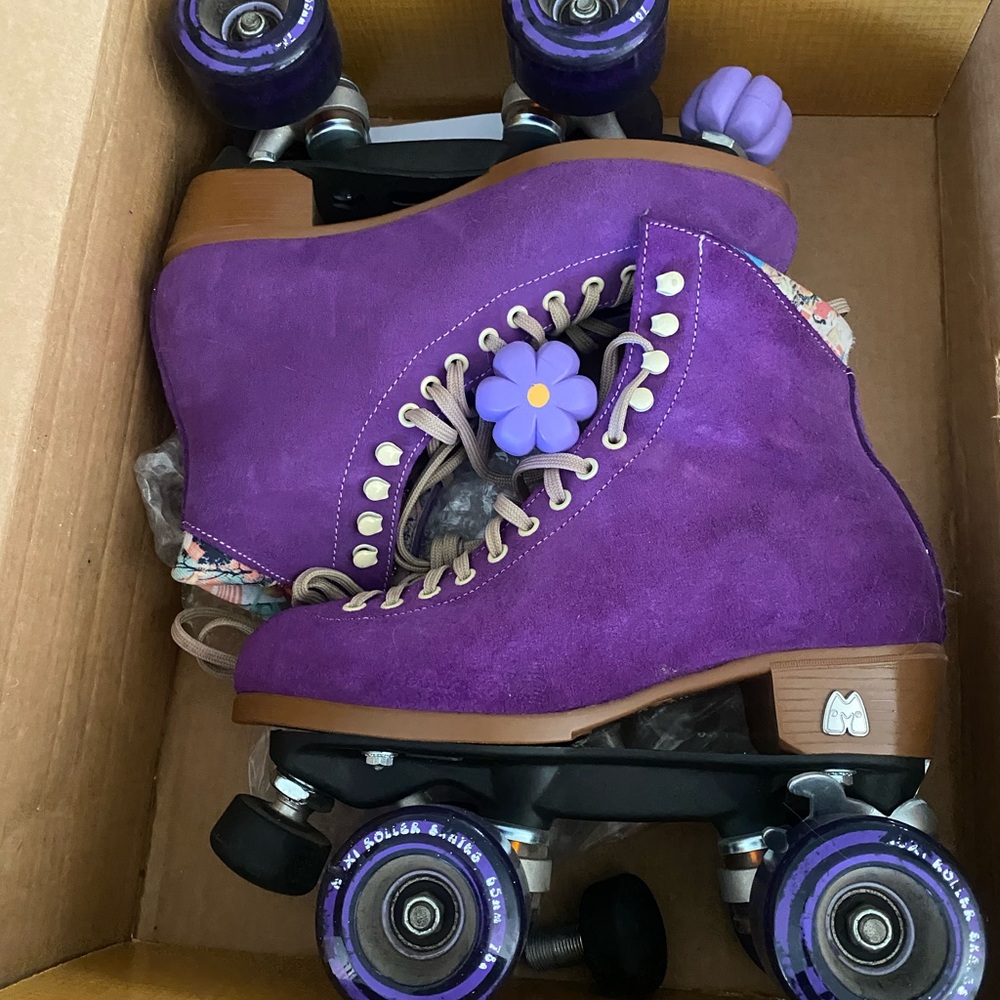 Moxi lolly Purple Roller Skates
